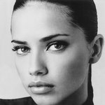 [댓글부탁해] 둘중에 한얼굴로 다시태어날수있다면 추반