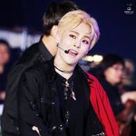 [EXO] 밍찌를 엇다 갔다 <b>붙임</b>