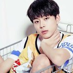[드루와] 프듀2 <b>유선호</b> 약간 용준형 느낌나지않음?