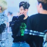[아이콘] 가위바위보 져서 <b>충격</b>먹은 구준회