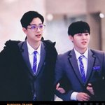 라이관린 옆에 <b>세</b>야인<b>줄</b>