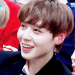 [박지훈] 얘들아 지훈이 <b>신발</b>끈