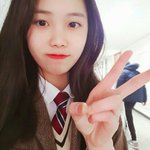 좀 <b>통통</b>하고 안경쓴 애가 전학가면