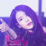 아이유랑 <b>수지</b>중에