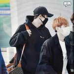 [EXO] <b>박찬열</b> 가방 맨거 왤케 좋지