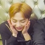 [EXO] 민석이가 <b>성형</b>안한게 글케 고깝니?