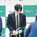 [인피니트] <b>종이</b>폭죽 가지고 노는 29갤 김성규