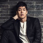 <b>지적</b>인 남자 이상윤의 넘사벽 가디건 패션