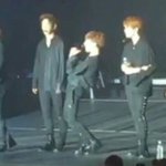 [EXO] 민석이 <b>시구</b>도 스포했었고 ㄹㄹㅌ빼박아님?