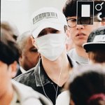 [EXO] <b>이</b> <b>모자</b> 어디껀디 아는사뢈?