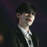 [EXO] 하드 다털어서 간신히.찾은 로플최애옷