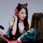 긴 기럭지를 가진 <b>장신</b> 아이돌