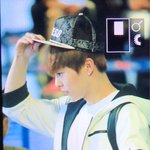 [EXO] 민석이 진짜 <b>어려</b>