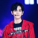 [백현] 160618 백<b>현</b>이