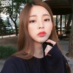 눈 커버하는 <b>레나</b>는 있는데 얼굴형 커버하는 건 없음