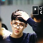 [EXO] 나만 그 짧은 <b>앞머리</b> 그거같냐