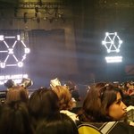 [EXO] 지금  <b>LA</b> 콘서트 기다리는중