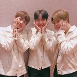 [방탄<b>소년</b>탄] 호비 흑발로 언제 염색했디야...