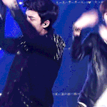 [EXO] 꿇어라 ㅆ1발 신인의 <b>완성형</b>미모다