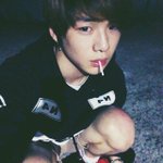 강다니엘 과사 왜이렇게 많이 <b>풀림</b>?ㅋㅋ