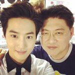 [EXO] 이사진 첨보는데 <b>모야</b>??