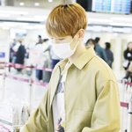 [EXO] 오늘 변백현 코트 ㄹㅇ조카이쁘지않냐
