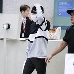 [EXO] 백현이 <b>팬츠</b>도 반전이야