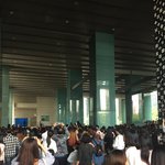 [EXO] 백현 출근길 사람봐 ㅁㅊㅋㅋㅋ