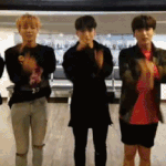 잔망+비글미 넘치는 세븐어클락.gif (feat.<b>IDOL</b> X <b>IDOL</b>)