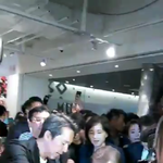 [EXO] ㅅㅂㅋㅋ문쮀인 <b>신문물</b> 체험중