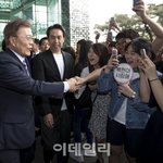 [백현] [포토]'백현 보러왔다 ㅁㅈㅇ님보고가네'