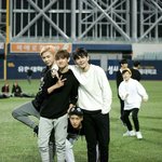 [드루와] 아 잠만 형!!! 나도 같이 찍자고<b>오오</b>!!!!!!!