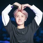 [방탄소년단] <b>호석</b>이 진짜 이쁜 거 같아