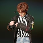 [EXO] 170503 이 날 <b>가슴</b>에 품고 <b>살</b>거다 ㅅㅂ..