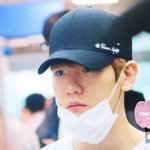 [백현] 백현이 마스크 벗으니까 <b>세모입</b> ㅋㅋ