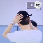 [EXO] 첸이 무슨?은근슬쩍 커플팔찌 또 하드라ㅋㅋ