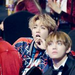 [EXO] 생일추카해 이거슨<b>나의</b>최애짤