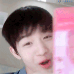 거기 아가씌?진영이 좀 보고 가지(찡긋)