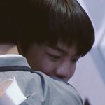 [프로듀스] <b>진영</b>이가 안고 있는 사람 누구임?