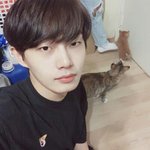 <b>연휴동안</b> 살 찐 사람 손~