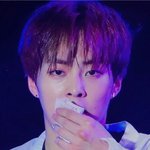 [시우민] 시우민 <b>아이</b><b>컨</b>택