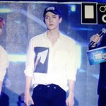 [EXO] 세훈 <b>무릎</b>까지 미남이다