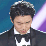 시상식에서 영화 찍은 공유
