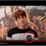[방탄소년단] 개소름 아까 <b>석진이</b> 가슴 뜷렸다는거