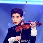 [ㅋㅋㅋㅋㅋ] 음악천재는 달라도 뭔가 달라~~~<b>헨리</b>!