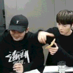 [프듀2] <b>민현</b> 동호 이거 출처좀 알려줘