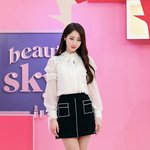 내 <b>뱃살</b> 공유하고 싶은 女돌