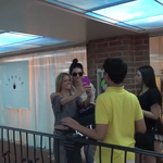 [댓글부탁해] <b>켄달</b> 팬들한테 짱친절하다..