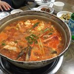 날씨도 흐리니 <b>소주</b>에 국물한점~