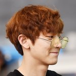 공항을 패션쇼장으로 엑소 <b>찬열</b>